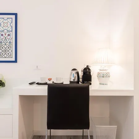 Napoliving 4*