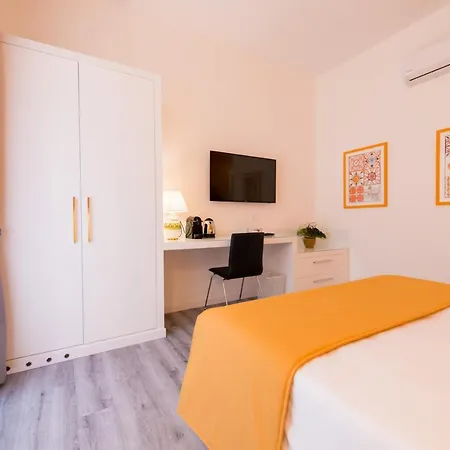 Napoliving 4* Неаполь