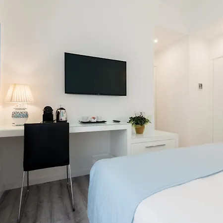 Napoliving Гостевой дом 4*